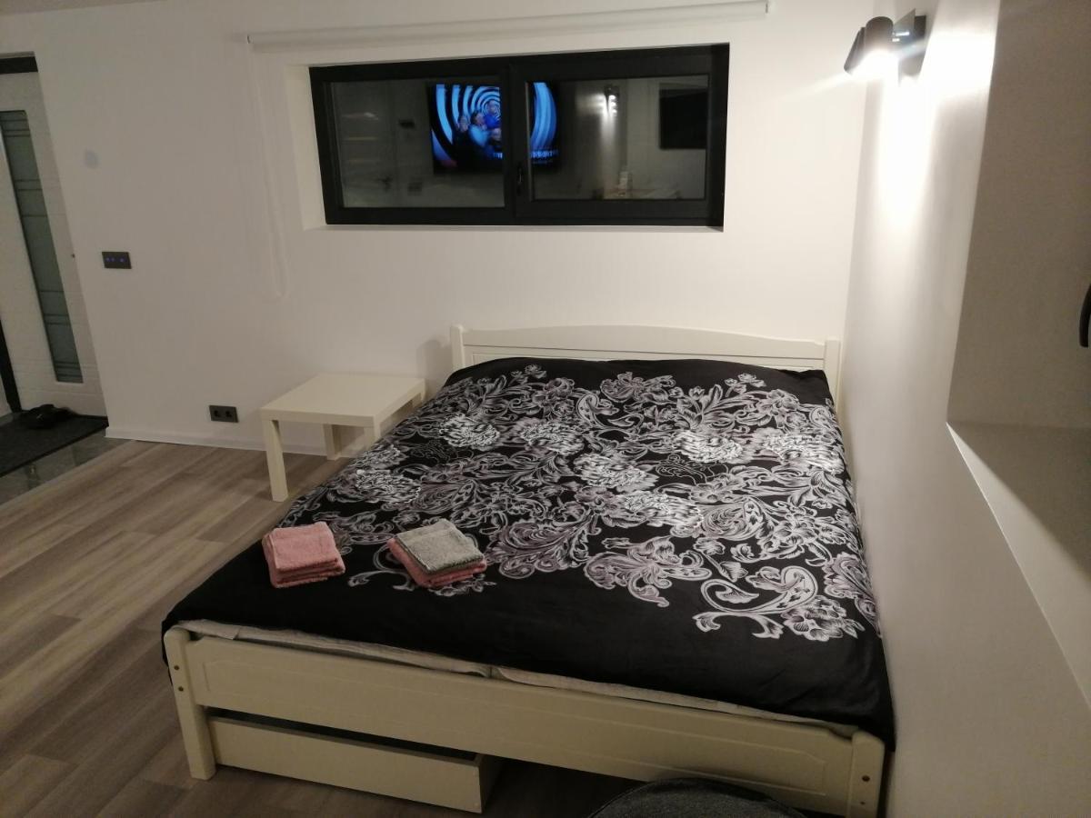 Luxury Apartment Private House And Parking Netflix Tartu Exterior photo