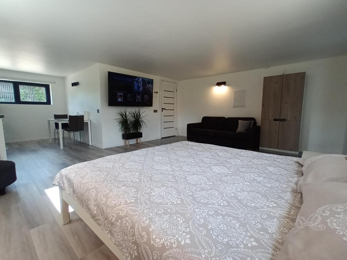 Luxury Apartment Private House And Parking Netflix Tartu Exterior photo