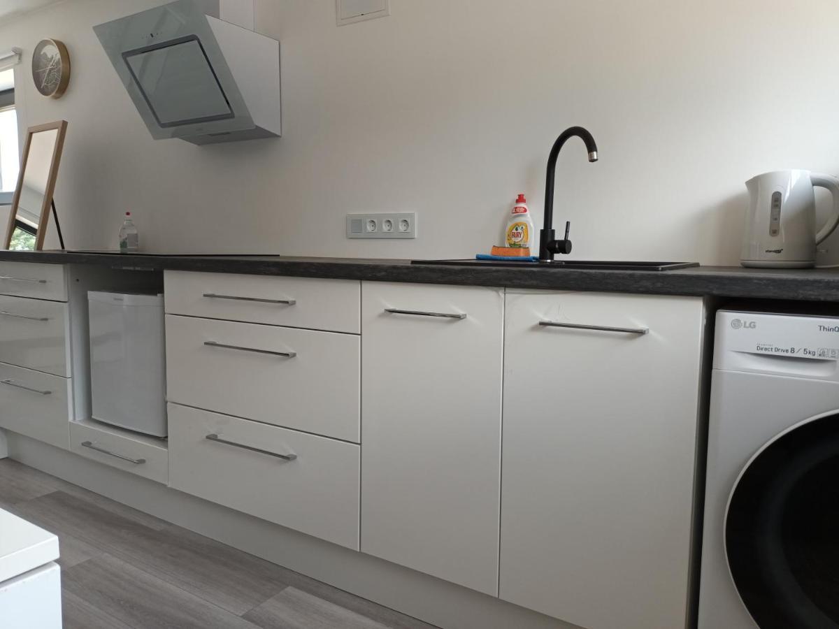 Luxury Apartment Private House And Parking Netflix Tartu Exterior photo
