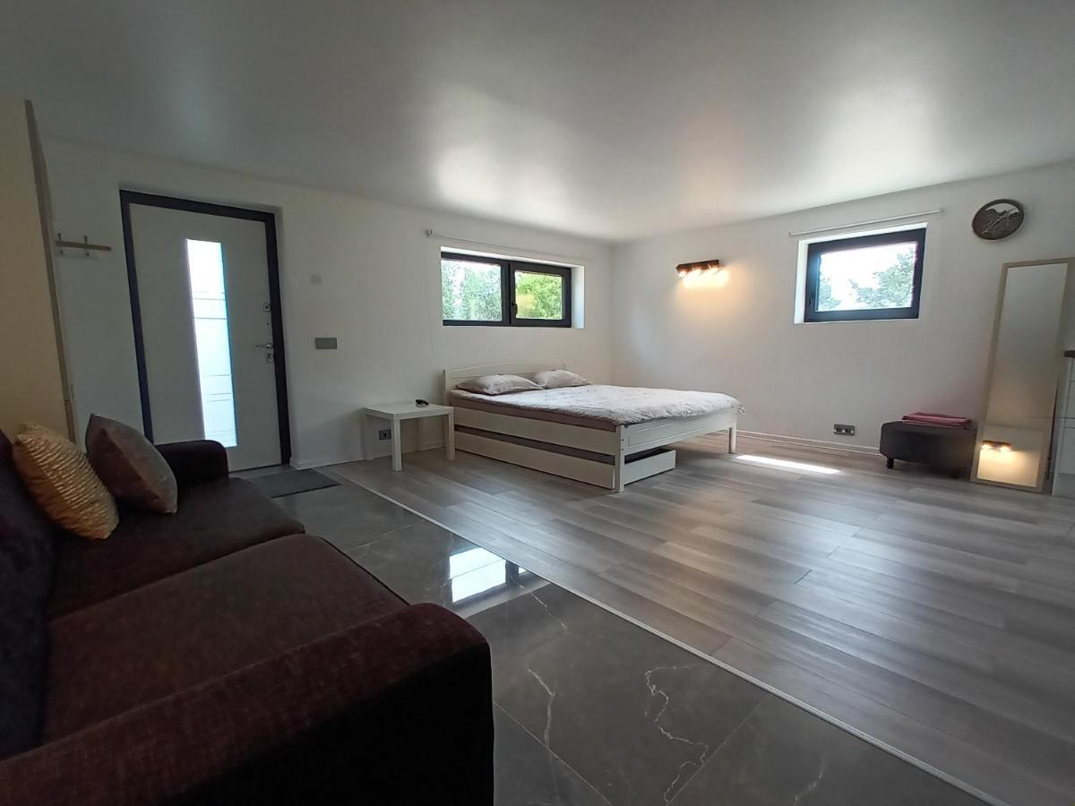Luxury Apartment Private House And Parking Netflix Tartu Exterior photo