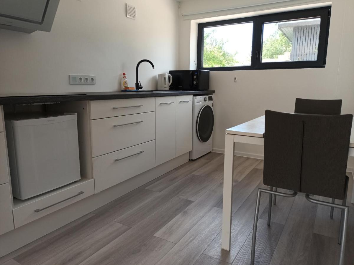 Luxury Apartment Private House And Parking Netflix Tartu Exterior photo