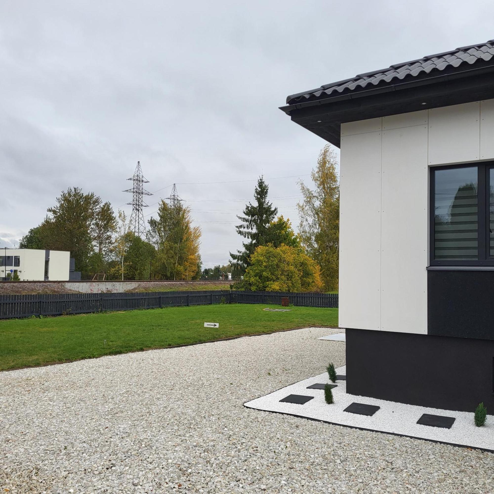 Luxury Apartment Private House And Parking Netflix Tartu Exterior photo